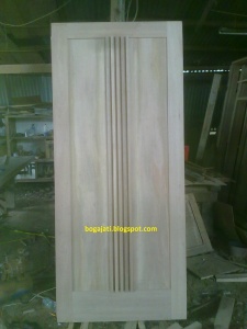 Pintu Minimalis Kayu Kamper Oven