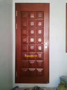 Pintu Kayu Merbau