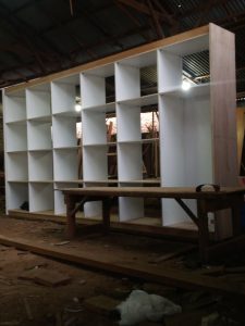Kabinet Penyimpanan Barang