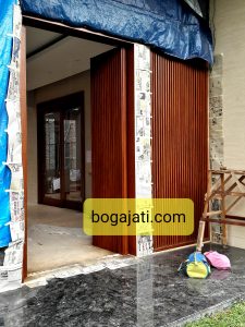 Pintu Utama Minimalis Kayu Merbau Oven